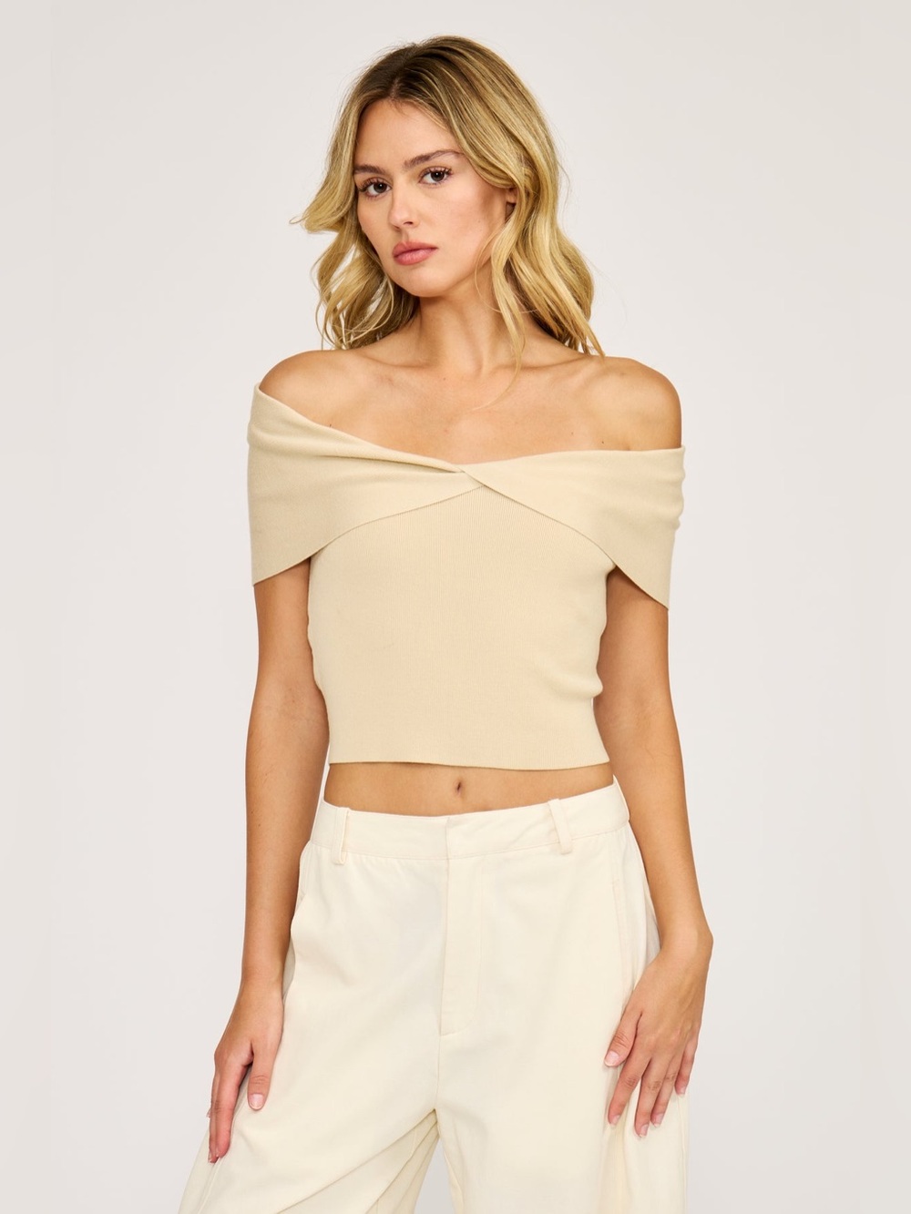 NWT LUCY PARIS Jaya Off-Shoulder Top Beige Size XS, S, M